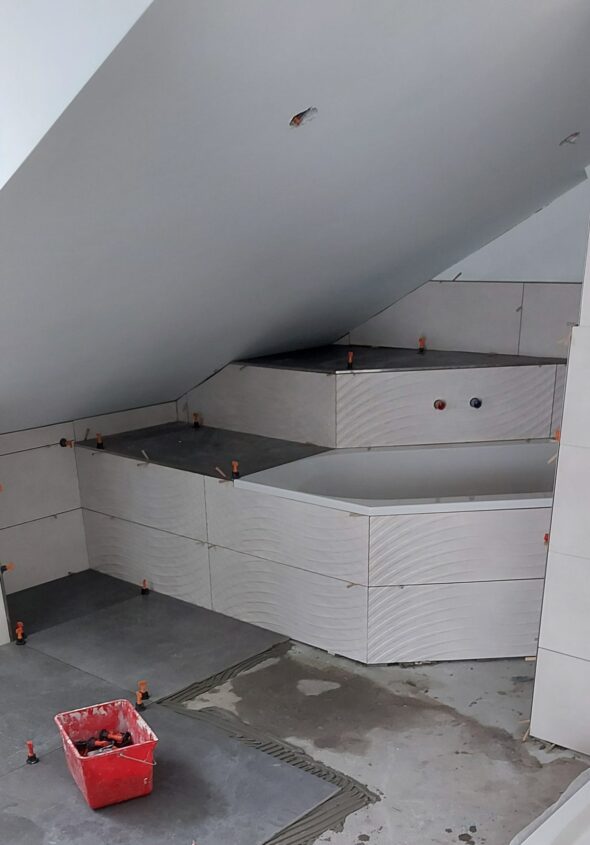 Firma placari gresie